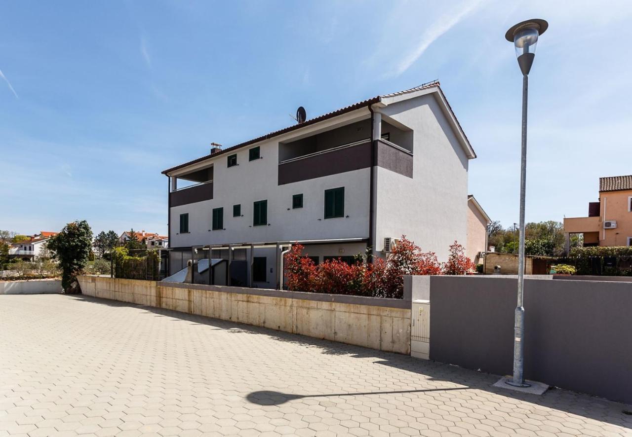 Apartment Adria 3 Malinska Exterior photo